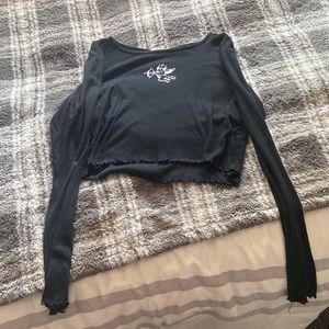 Black cropped long sleeve angel tee